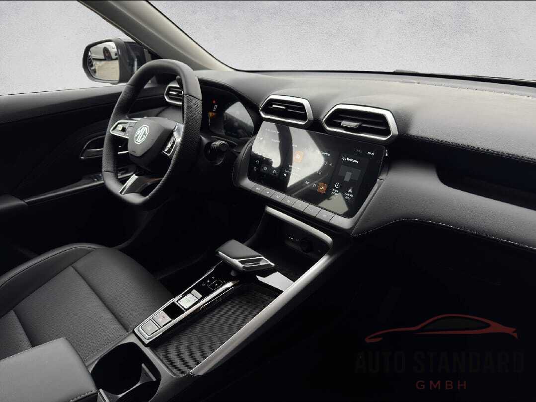 MG ZS Hybrid+ Luxury - Image 11